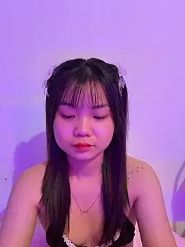 Maeve2k5 online show from 09/11/25, 09:37