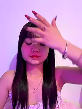 Maeve2k5 online show from 09/30/25, 01:10