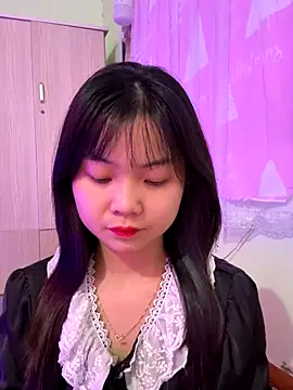 Maeve2k5 online show from 10/24/25, 06:21