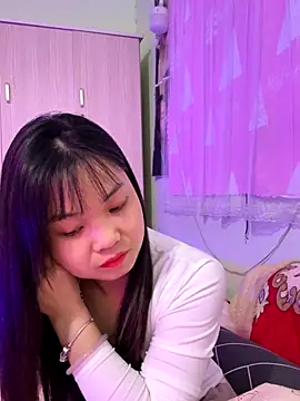 Maeve2k5 online show from 11/02/25, 11:12