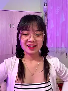 Maeve2k5 online show from 12/02/25, 02:06