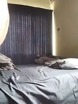 Convertiblechulo online show from 01/03/25, 06:33