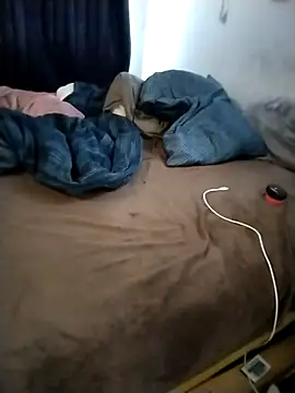 Snapshot of Convertiblechulo chatting on 03/08/26, 05:11 Convertiblechulo online show from 03/08/26, 05:11