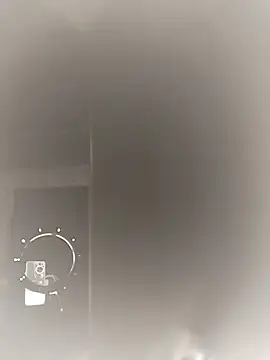 Snapshot of Convertiblechulo chatting on 03/10/26, 05:51 Convertiblechulo online show from 03/10/26, 05:51