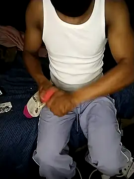 Snapshot of Convertiblechulo chatting on 03/13/26, 11:11 Convertiblechulo online show from 03/13/26, 11:11