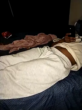 Snapshot of Convertiblechulo chatting on 03/31/26, 04:51 Convertiblechulo online show from 03/31/26, 04:51