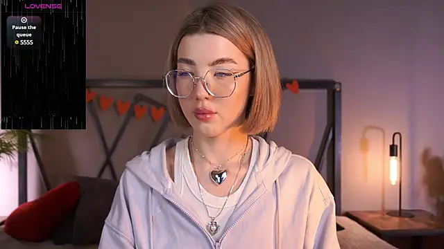 LindaThacker online show from 03/06/25, 08:19