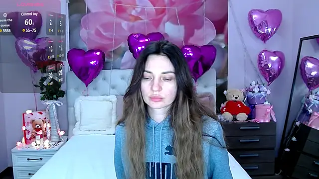 Snapshot of VioletUmi chatting on 02/09/25, 08:44 VioletUmi online show from 02/09/25, 08:44