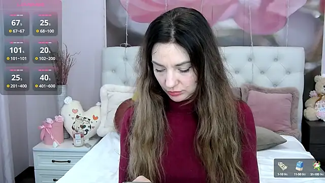 Snapshot of VioletUmi chatting on 03/19/25, 08:23 VioletUmi online show from 03/19/25, 08:23
