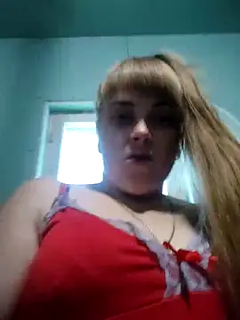 Snapshot of CoddessCrystal chatting on 10/31/25, 06:03 CoddessCrystal online show from 10/31/25, 06:03