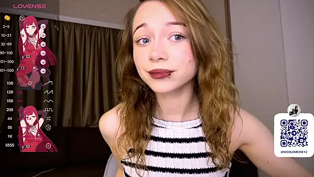 Snapshot of _SofiaBrown chatting on 01/06/26, 04:11 SofiaBrown online show from 01/06/26, 04:11