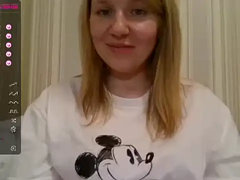 Snapshot of urbadkitty chatting on 01/23/25, 04:04 urbadkitty online show from 01/23/25, 04:04