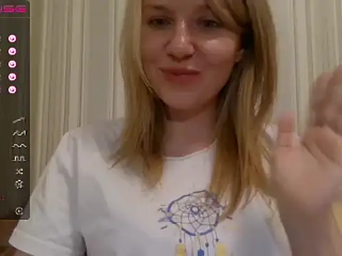 Snapshot of urbadkitty chatting on 03/06/25, 04:38 urbadkitty online show from 03/06/25, 04:38