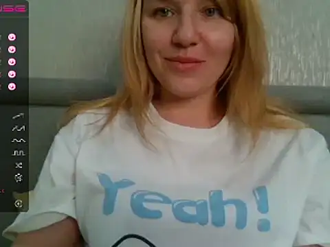 Snapshot of urbadkitty chatting on 03/18/25, 07:08 urbadkitty online show from 03/18/25, 07:08