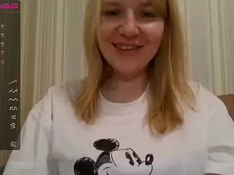 Snapshot of urbadkitty chatting on 03/22/25, 01:52 urbadkitty online show from 03/22/25, 01:52