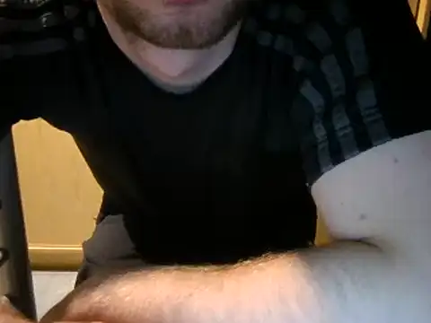 Snapshot of rugbyboy22 chatting on 09/16/25, 05:58 rugbyboy22 online show from 09/16/25, 05:58