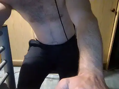 Snapshot of rugbyboy22 chatting on 09/30/25, 06:35 rugbyboy22 online show from 09/30/25, 06:35