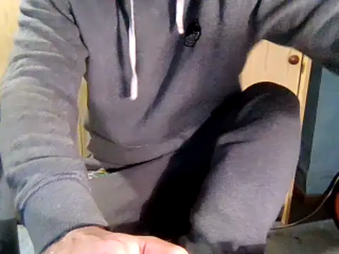 Snapshot of rugbyboy22 chatting on 03/30/26, 05:03 rugbyboy22 online show from 03/30/26, 05:03