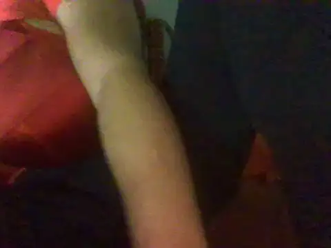 Snapshot of RoxiRedXXX chatting on 03/23/26, 05:17 RoxiRedXXX online show from 03/23/26, 05:17