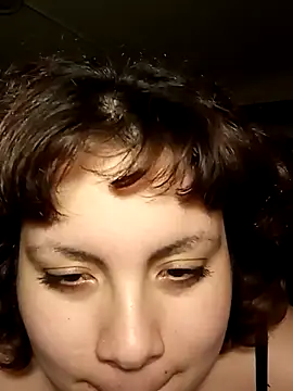 Snapshot of tiredcamgirI chatting on 10/08/25, 02:09 tiredcamgirI online show from 10/08/25, 02:09