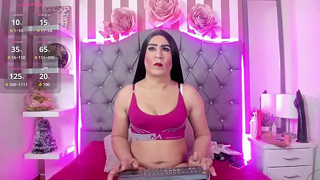 Snapshot of Natasha_Hart chatting on 03/01/25, 04:26 Natasha Hart online show from 03/01/25, 04:26