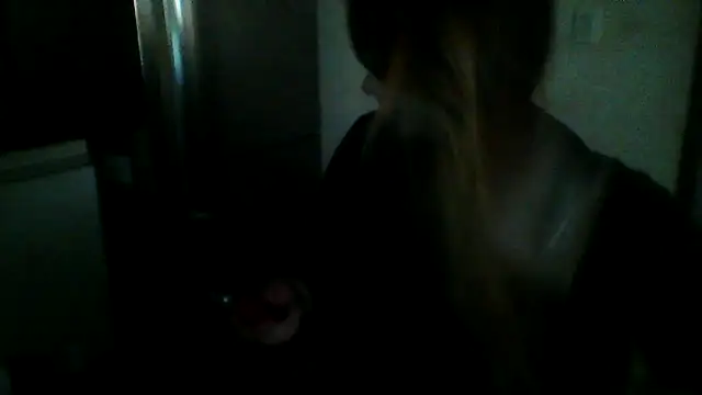 Snapshot of Sarahmonesexy chatting on 09/08/25, 08:41 Sarahmonesexy online show from 09/08/25, 08:41