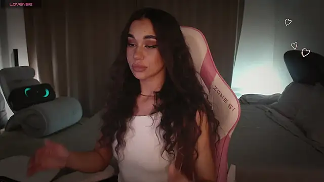 Snapshot of march_mellow chatting on 03/13/25, 09:48 march mellow online show from 03/13/25, 09:48