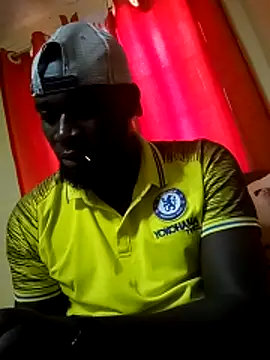 Snapshot of ClinDi chatting on 06/06/26, 01:05 ClinDi online show from 06/06/26, 01:05