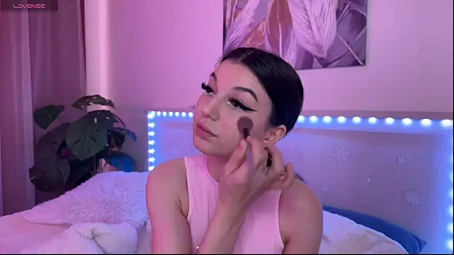 Veronica leal online show from 05/25/26, 09:04