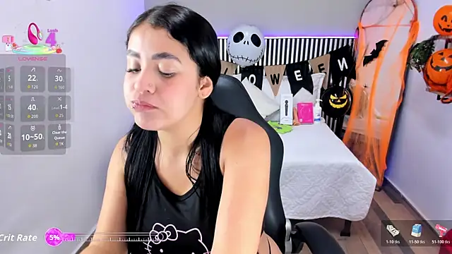 Snapshot of Hanah_Greey chatting on 10/23/25, 01:32 Hanah Greey online show from 10/23/25, 01:32