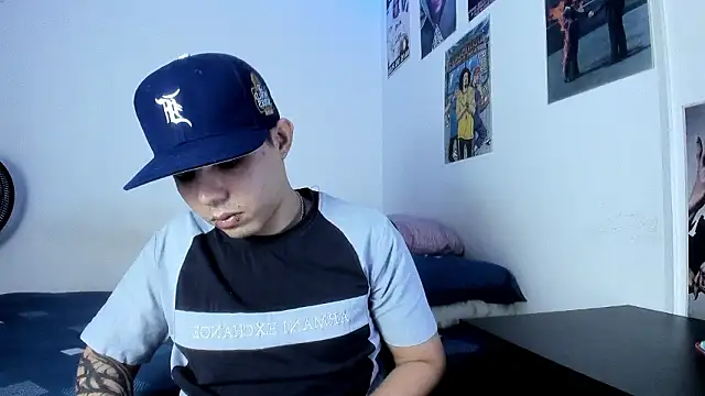 Snapshot of nathan_x1 chatting on 02/14/26, 12:40 nathan x1 online show from 02/14/26, 12:40