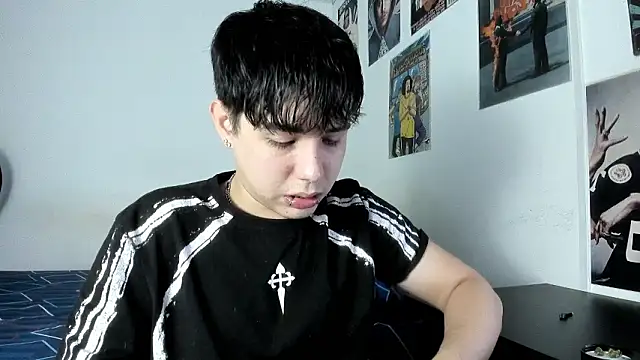 Snapshot of nathan_x1 chatting on 02/25/26, 11:36 nathan x1 online show from 02/25/26, 11:36