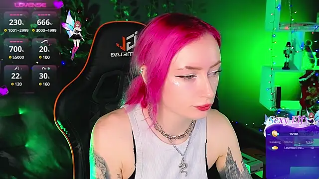 Snapshot of _HelenCarter chatting on 01/07/25, 08:42 HelenCarter online show from 01/07/25, 08:42