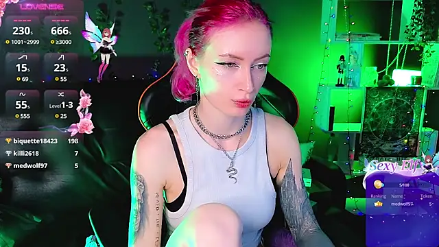 Snapshot of _HelenCarter chatting on 01/13/25, 11:49 HelenCarter online show from 01/13/25, 11:49