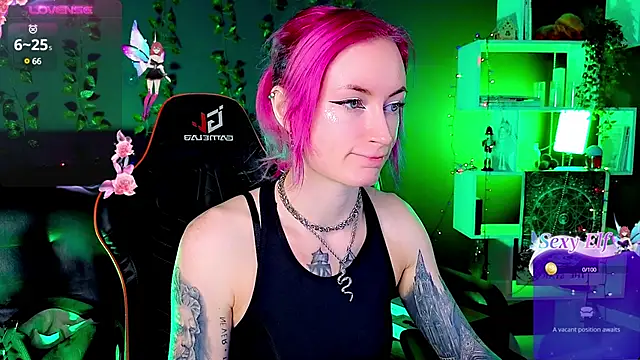 Snapshot of _HelenCarter chatting on 01/19/25, 08:41 HelenCarter online show from 01/19/25, 08:41