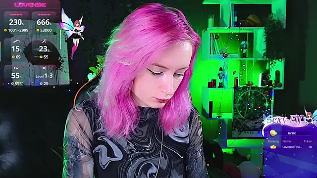 Snapshot of _HelenCarter chatting on 02/22/25, 08:53 HelenCarter online show from 02/22/25, 08:53