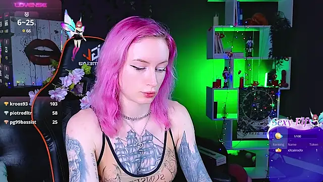 Snapshot of _HelenCarter chatting on 02/24/25, 03:02 HelenCarter online show from 02/24/25, 03:02