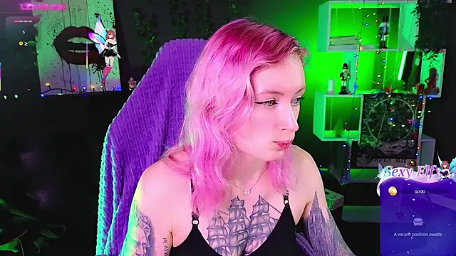 Snapshot of _HelenCarter chatting on 03/14/25, 08:49 HelenCarter online show from 03/14/25, 08:49