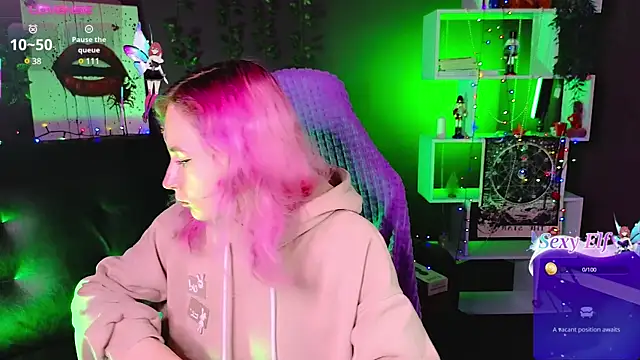 Snapshot of _HelenCarter chatting on 03/15/25, 08:32 HelenCarter online show from 03/15/25, 08:32