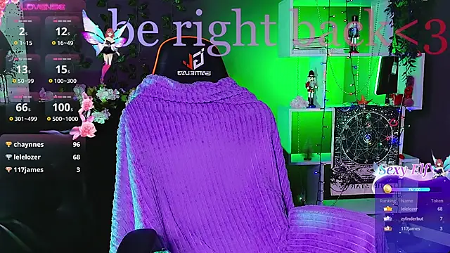 Snapshot of _HelenCarter chatting on 03/22/25, 11:31 HelenCarter online show from 03/22/25, 11:31