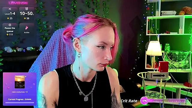 Snapshot of _HelenCarter chatting on 10/10/25, 08:08 HelenCarter online show from 10/10/25, 08:08