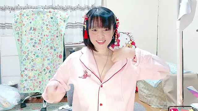 Snapshot of renapiyon8182 chatting on 05/30/26, 08:50 renapiyon8182 online show from 05/30/26, 08:50