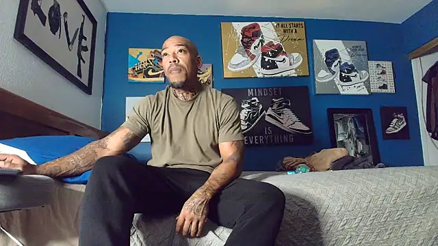 Snapshot of athephenomenal1 chatting on 11/13/25, 07:40 athephenomenal1 online show from 11/13/25, 07:40