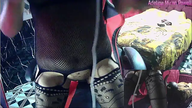 Snapshot of AdelinaMiran90 chatting on 12/27/24, 03:20 AdelinaMiran90 online show from 12/27/24, 03:20