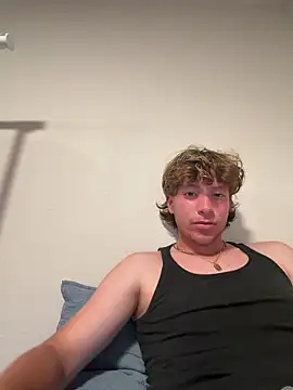 Snapshot of Daddymaddy077 chatting on 04/27/26, 01:58 Daddymaddy077 online show from 04/27/26, 01:58