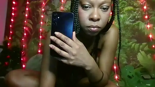 Snapshot of C0ffeecoolatte chatting on 07/01/26, 12:51 C0ffeecoolatte online show from 07/01/26, 12:51