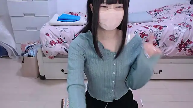 Snapshot of AMI___oO chatting on 11/30/25, 09:57 AMI oO online show from 11/30/25, 09:57