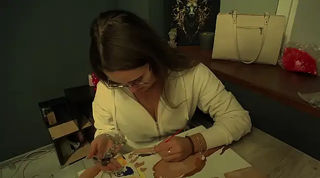 luxie milady online show from 12/13/24, 12:06