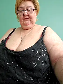 Awn290668 online show from 02/28/25, 06:10