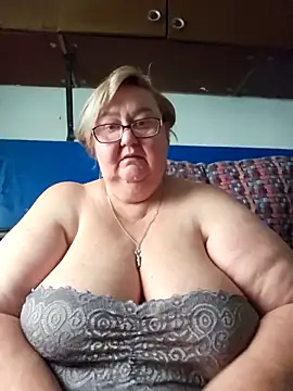 Awn290668 online show from 09/16/25, 05:52